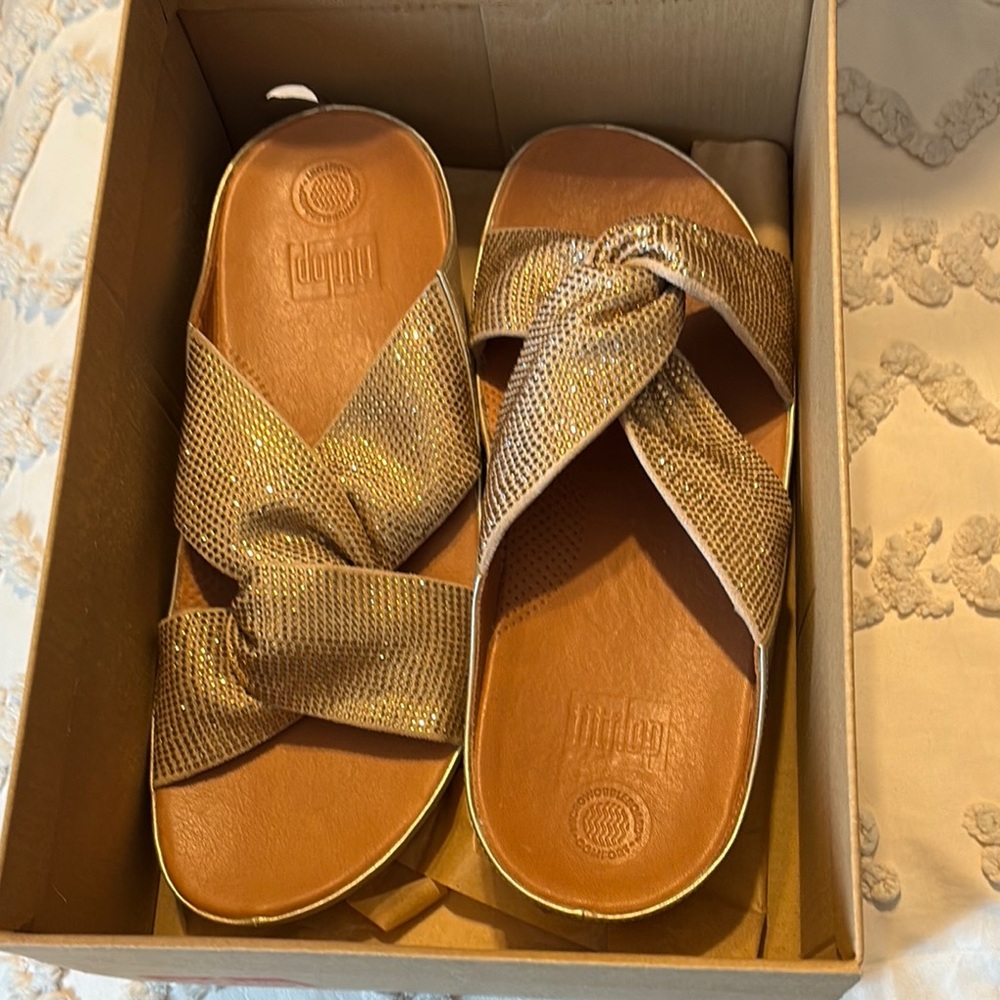 Life Stride Gold Women's Sandals